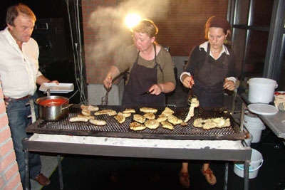 barbecue juli 2006 - verj papa, bk guillaume 080